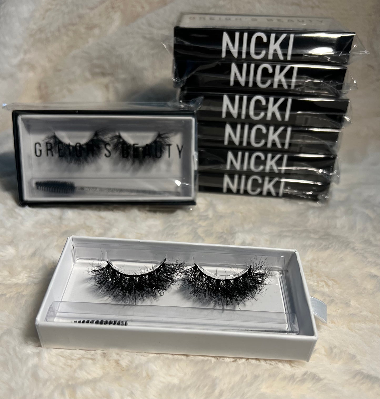 Nicki Lashes