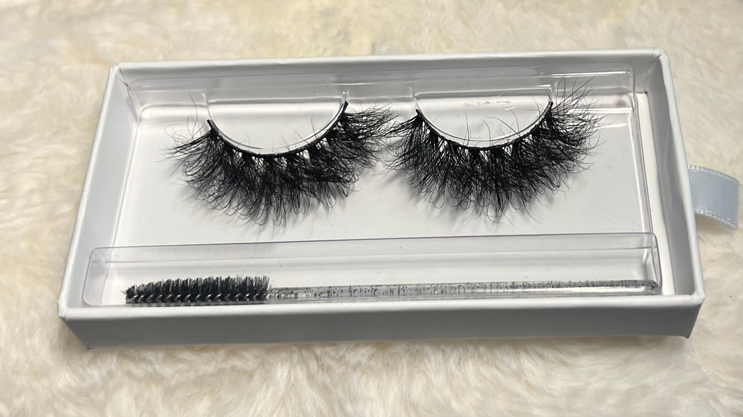 Nicki Lashes